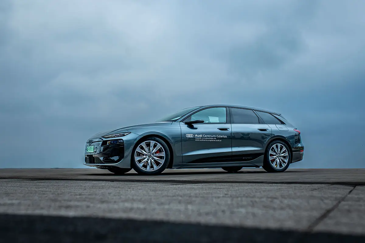 Audi RS, premium film