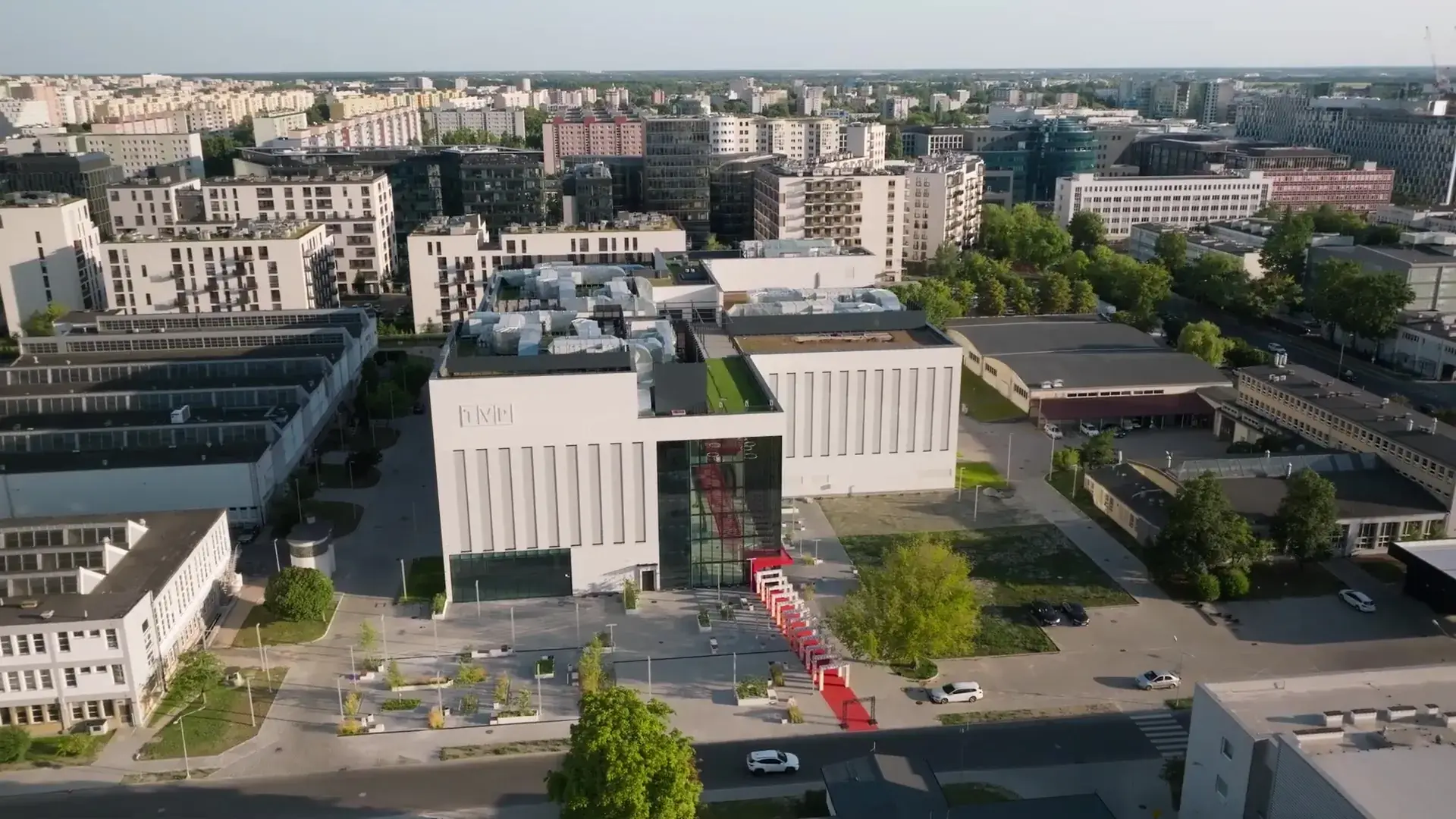 Odtwórz film DORACO – hala zdjęciowa TVP